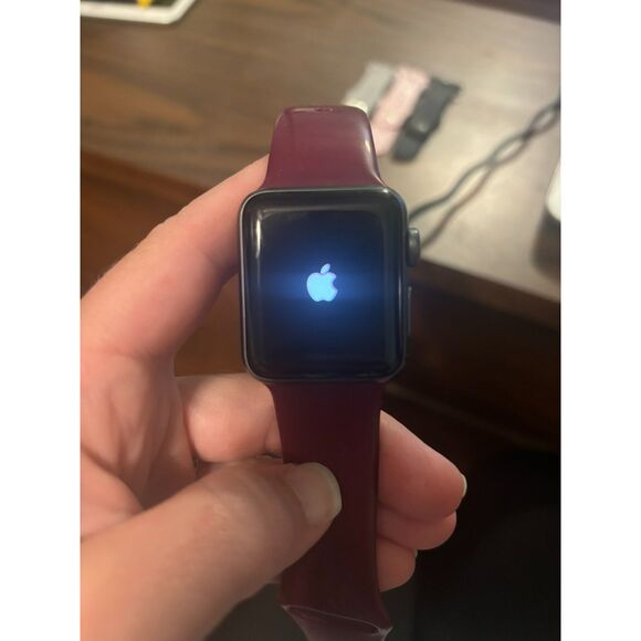 Apple Watch Series 3 (38mm) w/ Watch Bands & USB-C Charger Cord - Picture 1 of 8